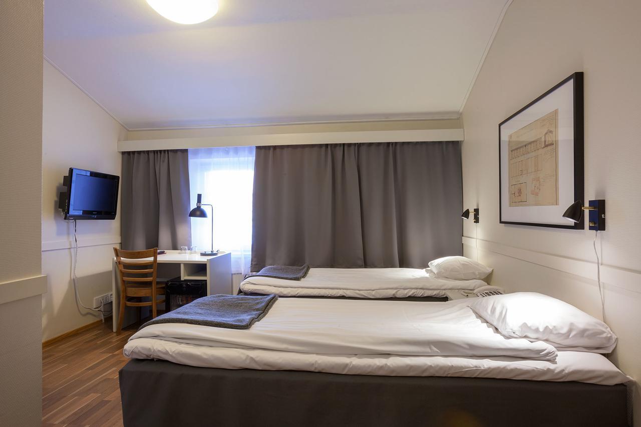 Pietarsaaren Kaupunginhotelli Jakobstad Εξωτερικό φωτογραφία